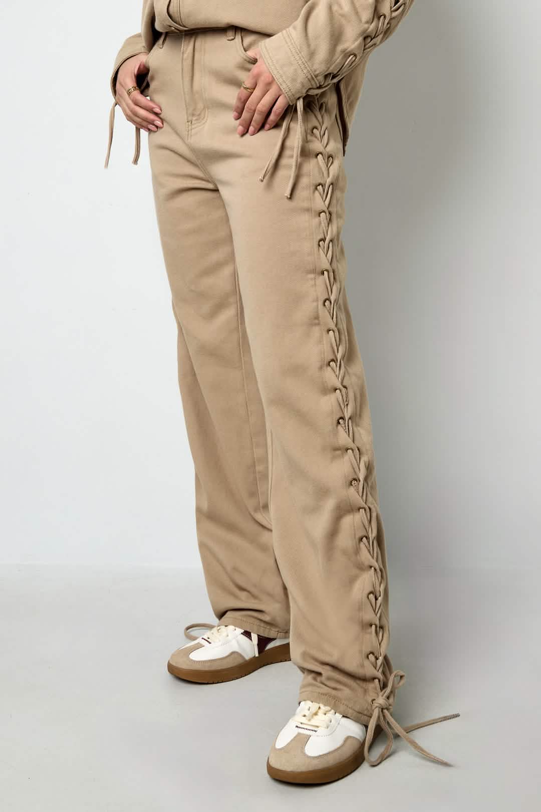 Laced Up JeansClothes/Women's denim/Denim pantsLovirea