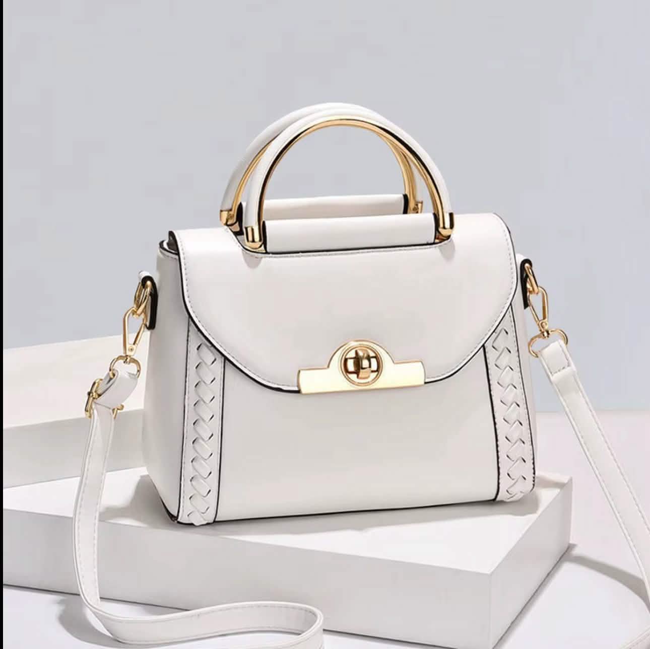 Pure Class SatchelLovirea