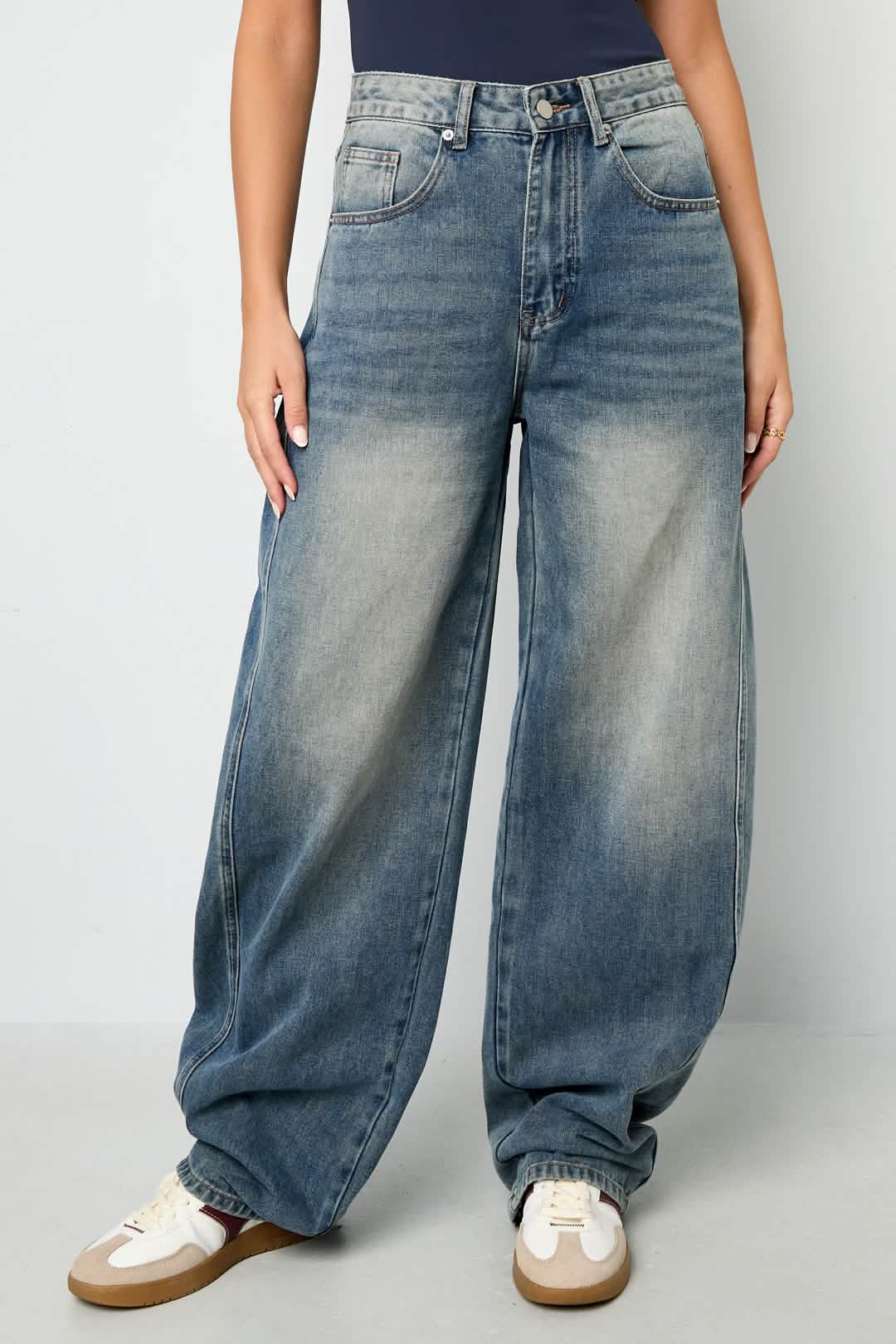 Balloon pantsClothes/Women's denim/Denim pantsLovirea