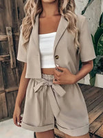Elegante blazer en shortsLovirea