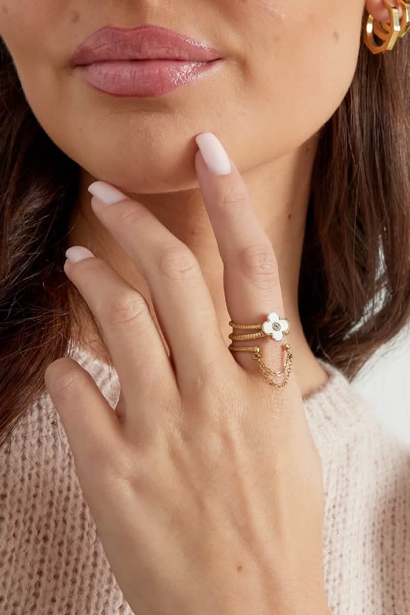 Ring with flower and chain - black/Gold colorWomen's jewelry/Rings/Gemstone RingsLovirea