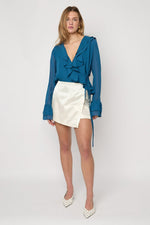 Ruffle Me LongsleeveClothes/Women's Tops/Long sleeve topsLovirea