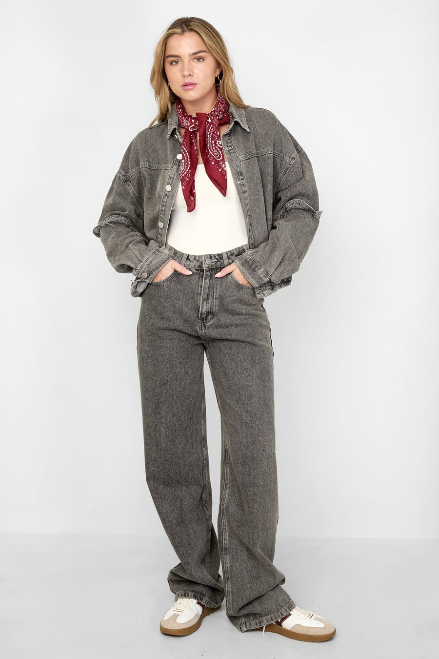 The Heartless DenimClothes/Women's denim/Denim pantsLovirea